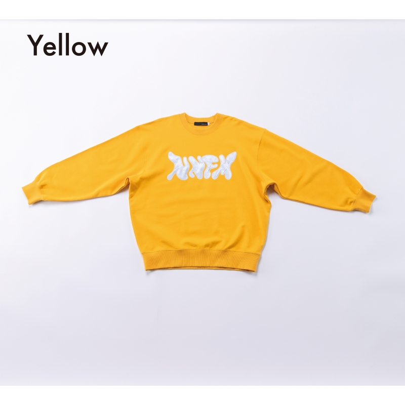 日本伊努伊努 NNFM立體緞面徽章大學T 大人款 3色