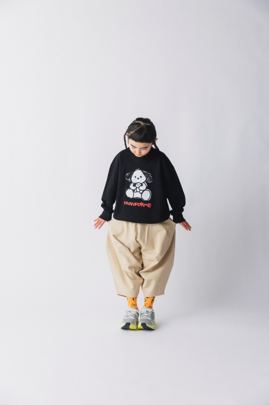 日本伊努伊努  手繪感inuinu刺繡大學T 大人款 3色