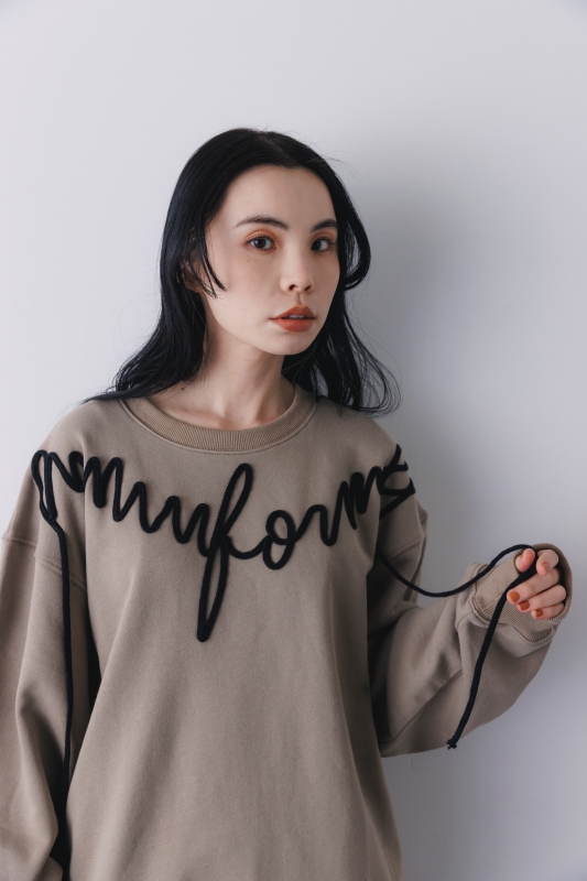 日本伊努伊努 立體繩繡大學T 大人款 3色