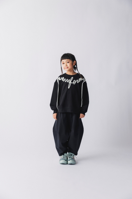 日本伊努伊努 立體繩繡大學T 大人款 3色