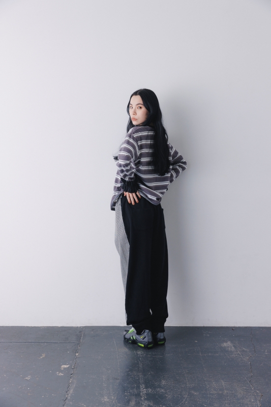 日本伊努伊努 異素材拼接束口褲 大人款 2色