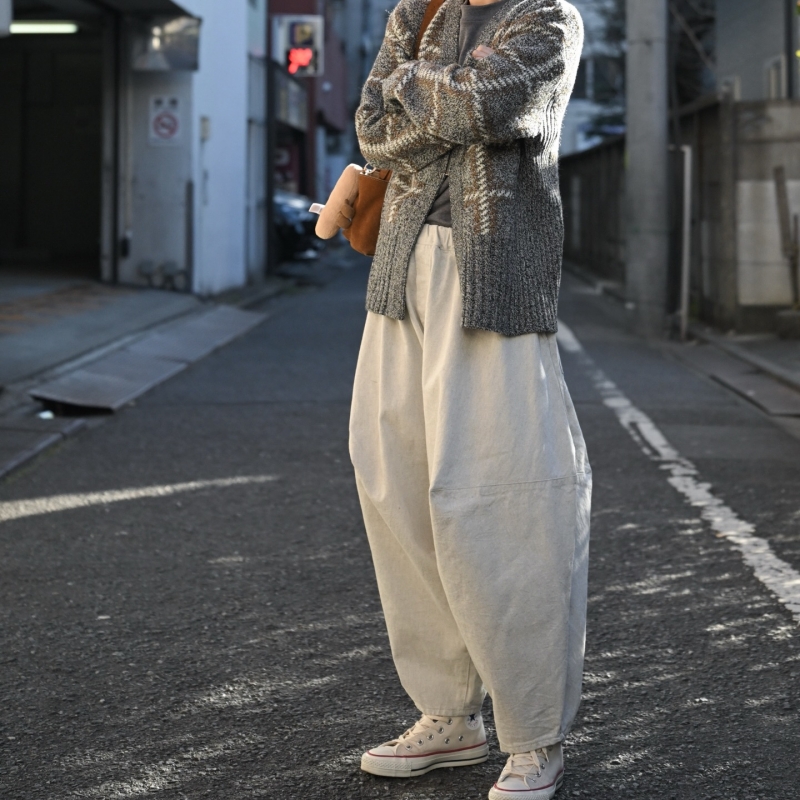 日本伊努伊努 顆粒感牛仔氣球褲 大人款