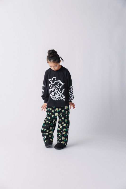 日本伊努伊努 滿版花朵針織長褲 大人款 3色