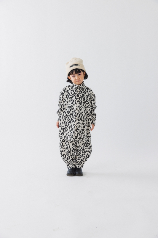 日本伊努伊努 下襬抓褶豹紋弧形寬褲 大人款 3色