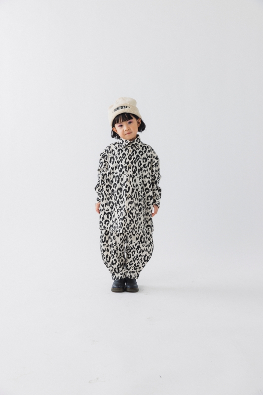 日本伊努伊努 下襬抓褶豹紋弧形寬褲 大人款 3色