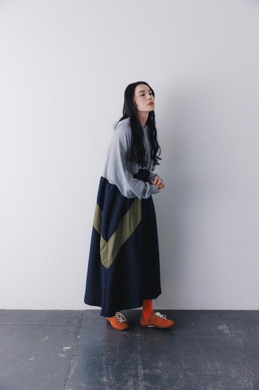 日本伊努伊努 斜拼接連帽洋 大人款 3色