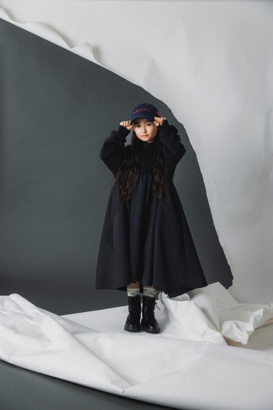 日本伊努伊努 斜拼接連帽洋 大人款 3色