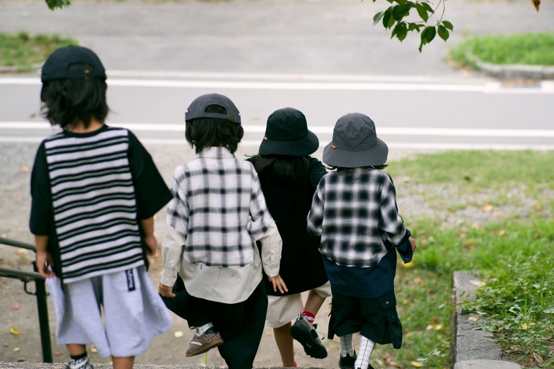 日本伊努伊努 不對稱拼接格紋襯衫 2色 大人款