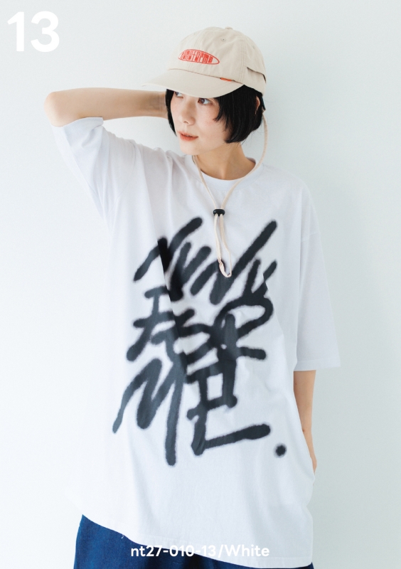 日本伊努伊努 噴漆Logo長版上衣 3色 大人款