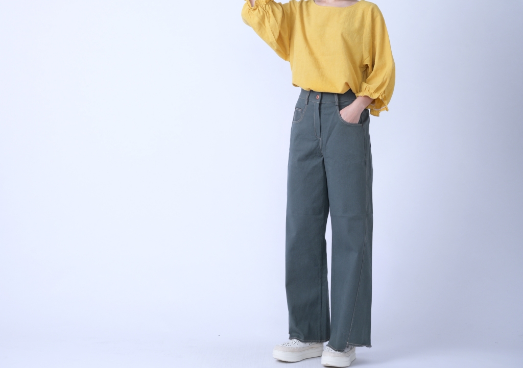 韓 褲管不規則長褲 3色 size