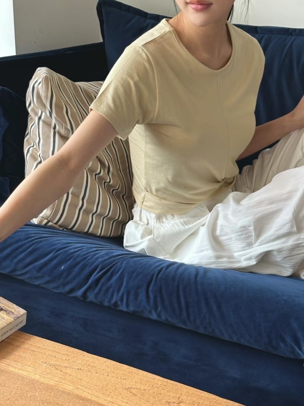 韓 下抓折短版素上衣  4色 size