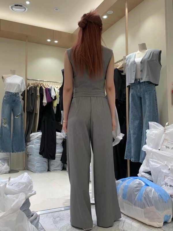 韓 帥氣西裝背心連身褲 2色 size