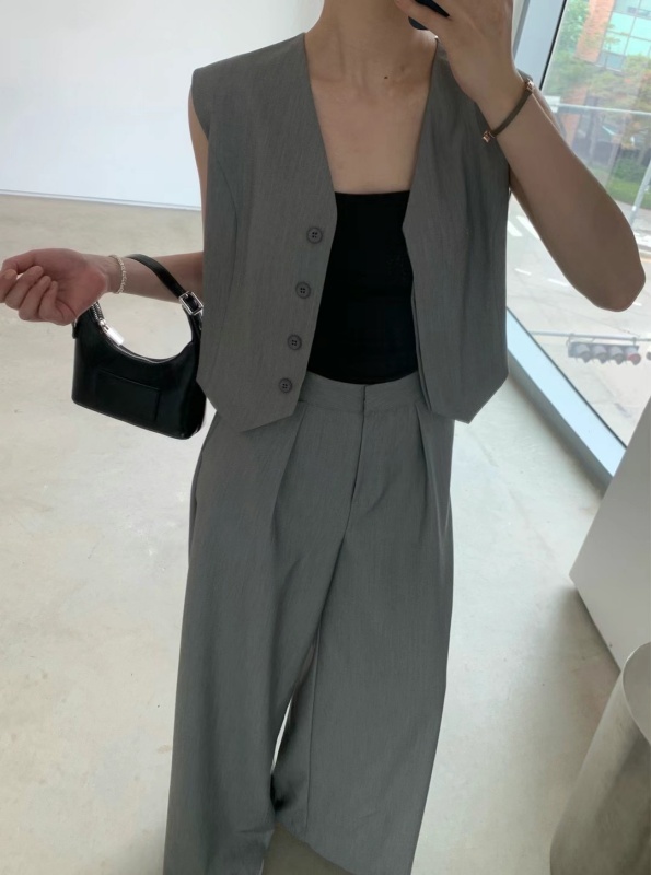 韓 帥氣西裝背心連身褲 2色 size