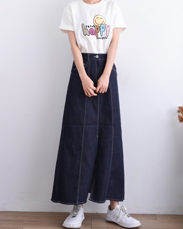 韓 黑皮笑臉上衣 3色 size