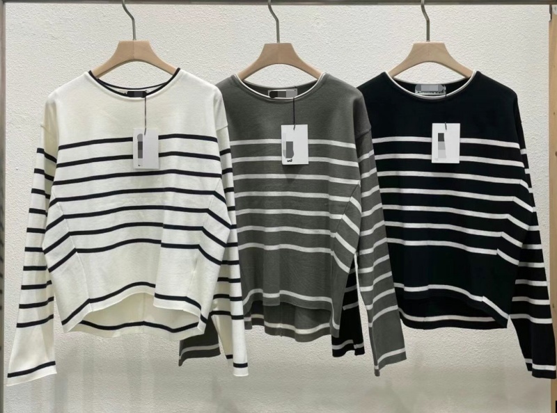 韓 領配色條文上衣 3色 size