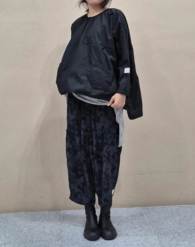 韓 前口袋素色上衣 4色 size