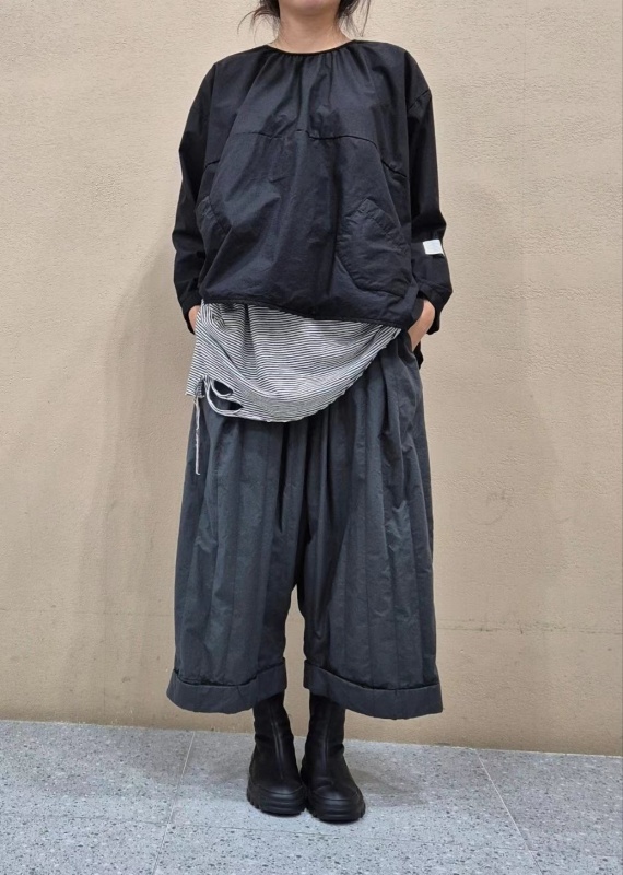 韓 前口袋素色上衣 4色 size