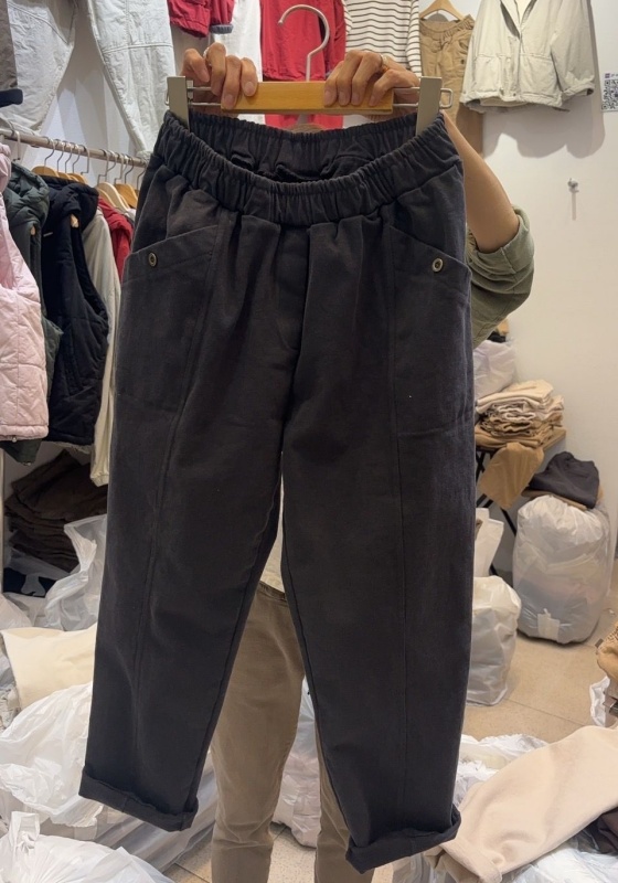 韓 圓釦口袋綿質休閒褲 4色 size