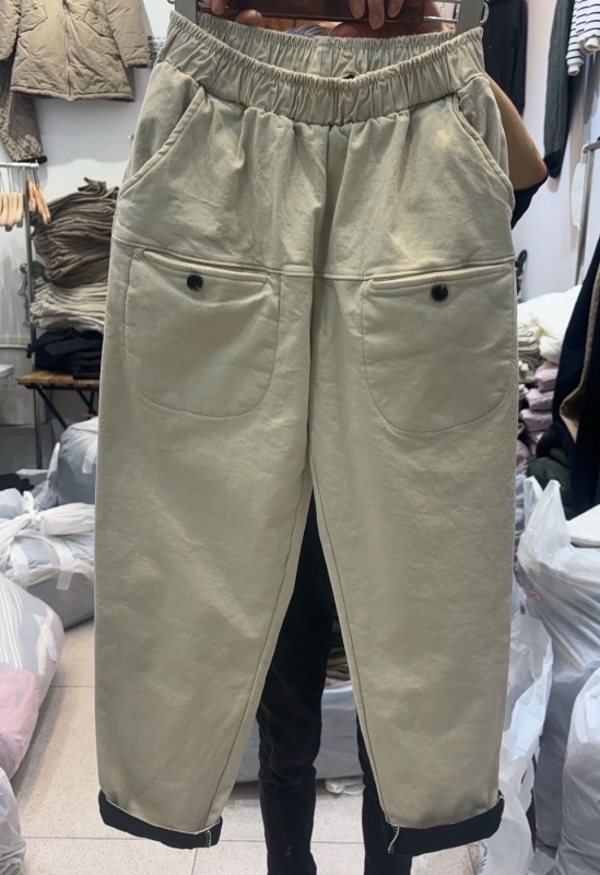韓 口袋小黑釦休閒褲 3色  size