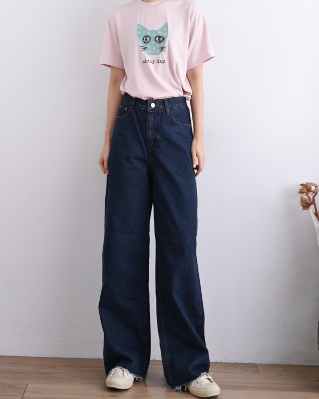 韓  褲管鬚鬚中藍牛仔褲 size