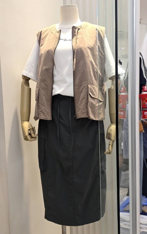 韓 側口袋工作風裙 size