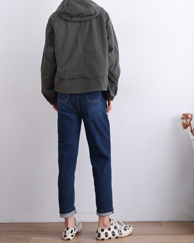 韓 短版連帽防風外套 2色 size