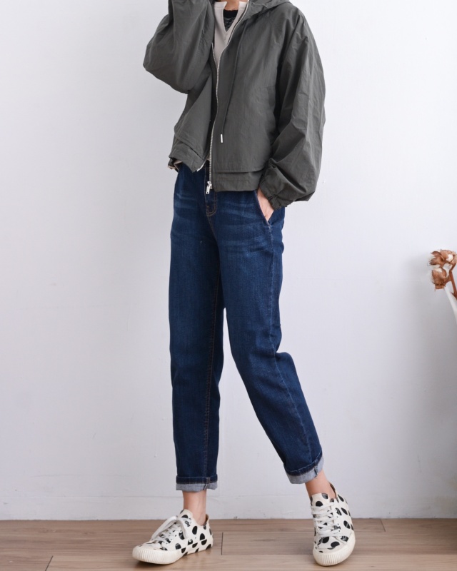 韓 短版連帽防風外套 2色 size