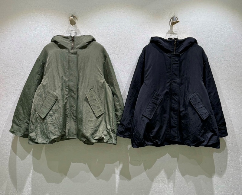 韓 帽拉鍊外套 2色 size