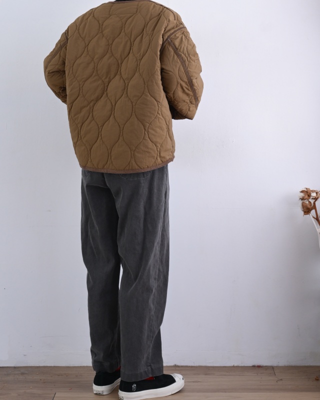 韓 圓領鋪棉短版外套 2色 size