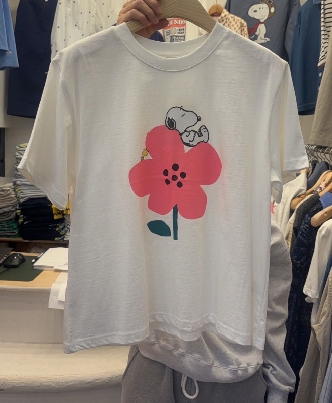 韓 花狗上衣 2色 size