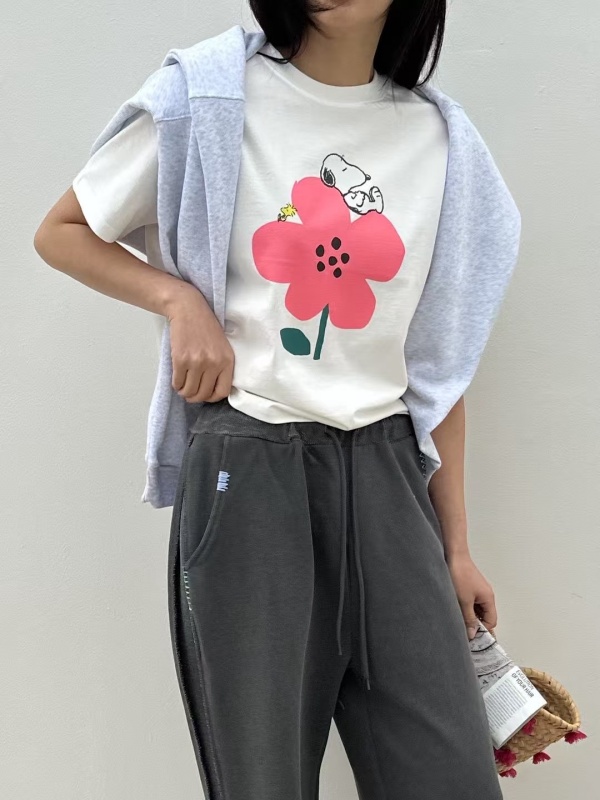 韓 花狗上衣 2色 size