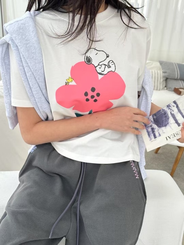 韓 花狗上衣 2色 size