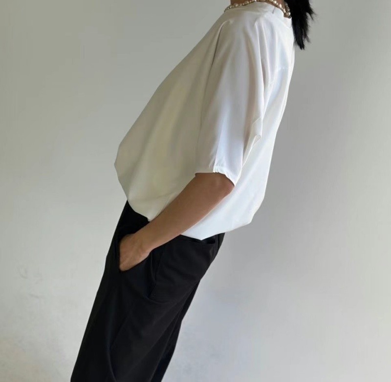 韓 衣襬鬆緊素上衣 4色 size