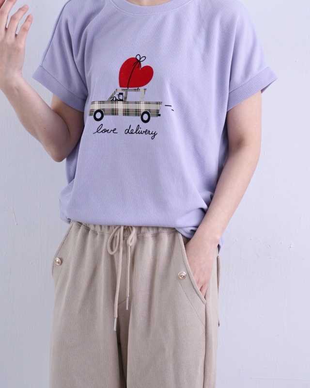 韓 愛心汽車上衣 3色 size
