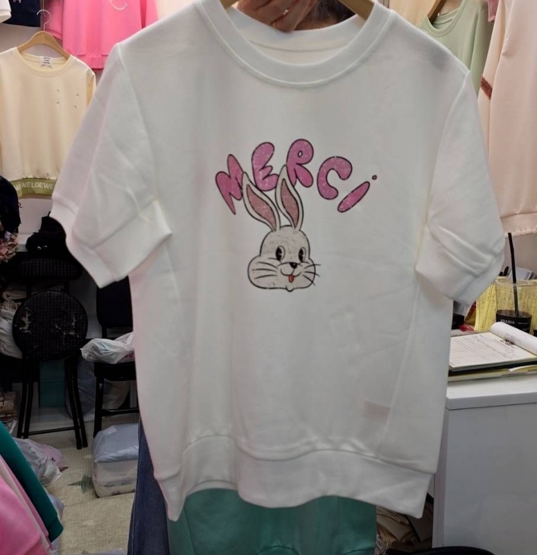 韓 兔頭上衣 3色 size