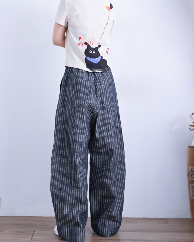 韓 短版貓咪上衣 2色 size