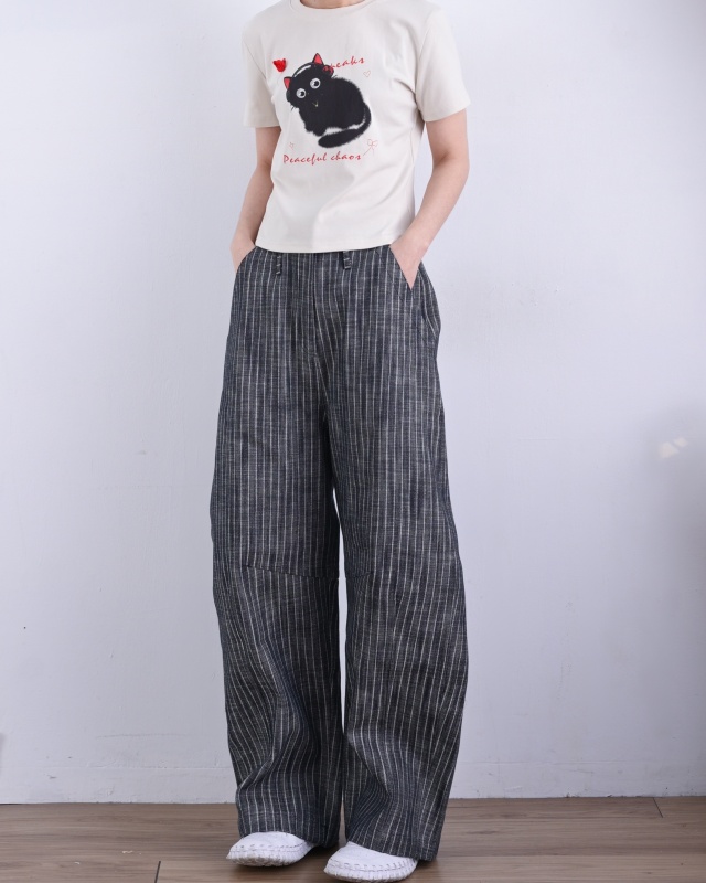 韓 短版貓咪上衣 2色 size