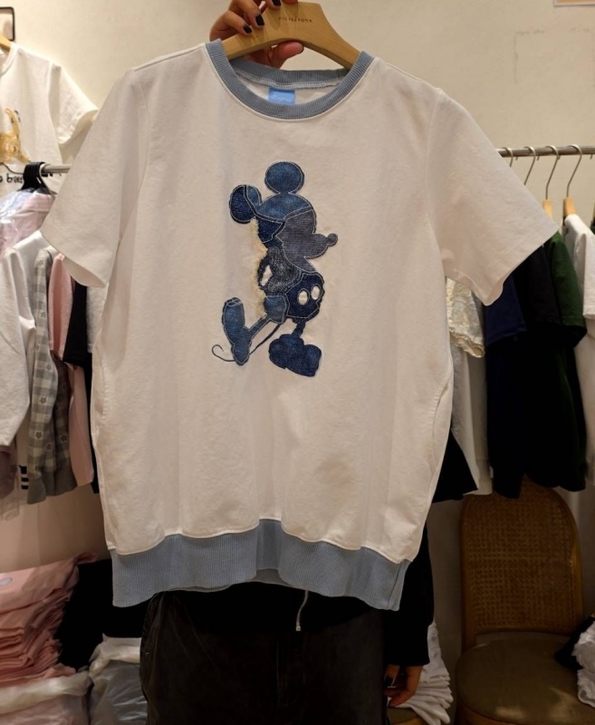 韓 牛仔拚卡通人物上衣 size