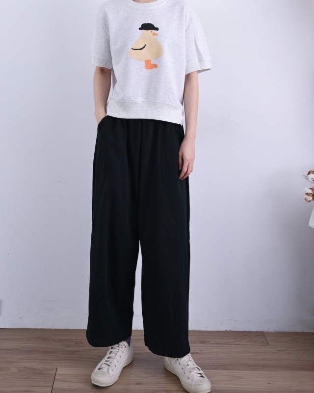 韓 戴帽鴨短版上衣 2色 size