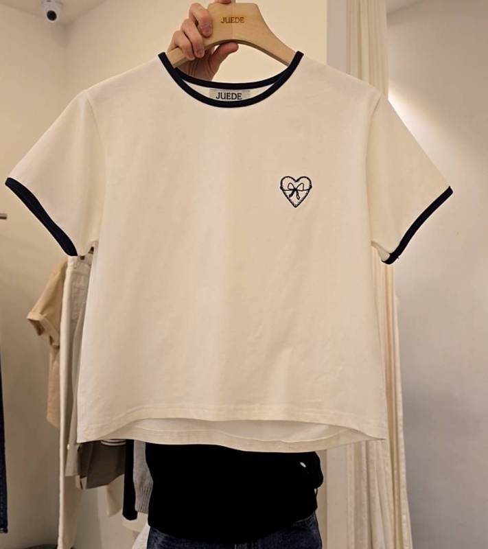 韓 小愛心蝴蝶結上衣 2色 size