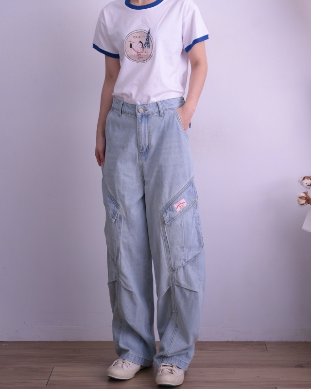 韓 領配色小巴黎鐵塔上衣 2色 size