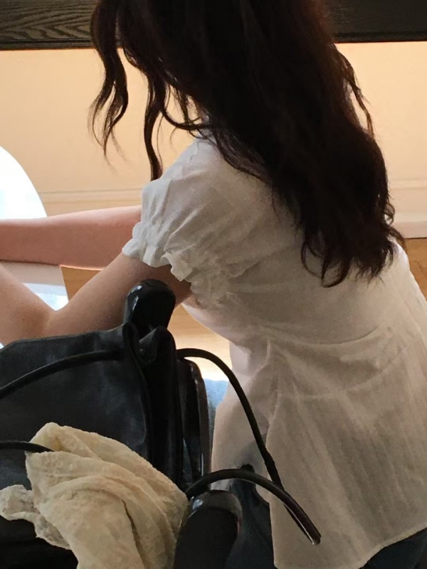 韓 前V小抓褶上衣 2色