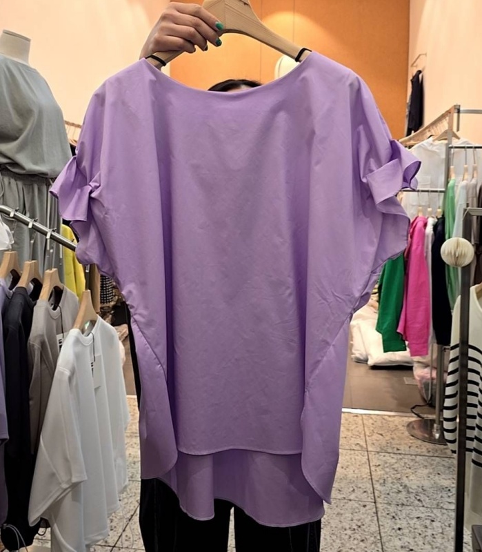 韓 荷葉袖背衩上衣 2色 size