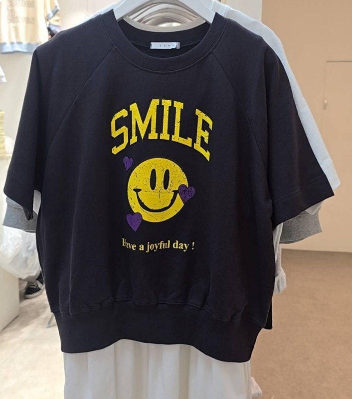 韓 黃笑臉上衣 2色 size