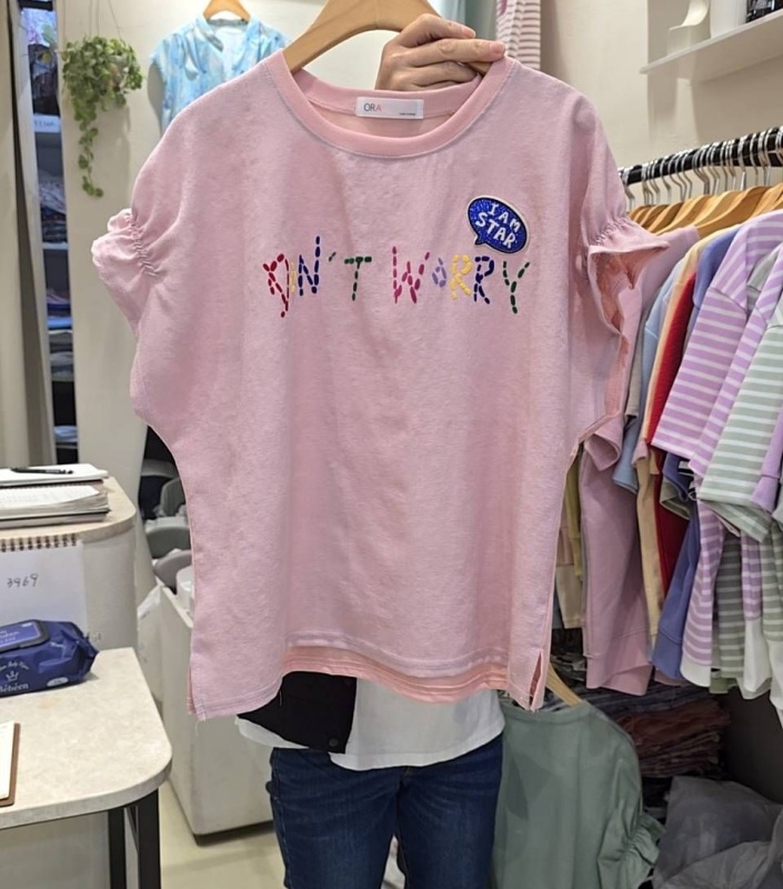 韓 袖抓褶英文字上衣 3色 size