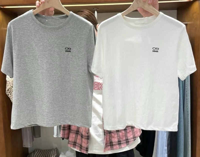 韓 3M愛心上衣 4色 size