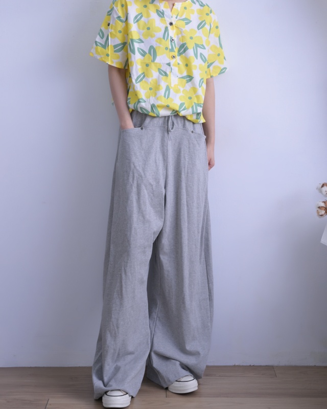 韓 卡通大花上衣 2色 size