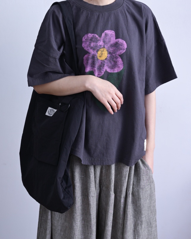 韓 葉子花寬鬆上衣 2色 size