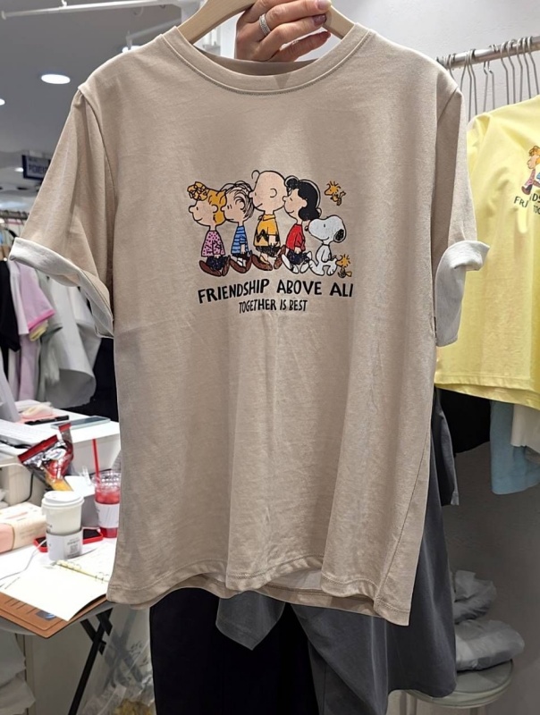 韓 大家都是好朋友上衣 2色 size