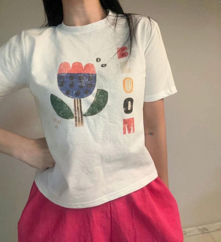 韓 卡通鬱金香花上衣 size